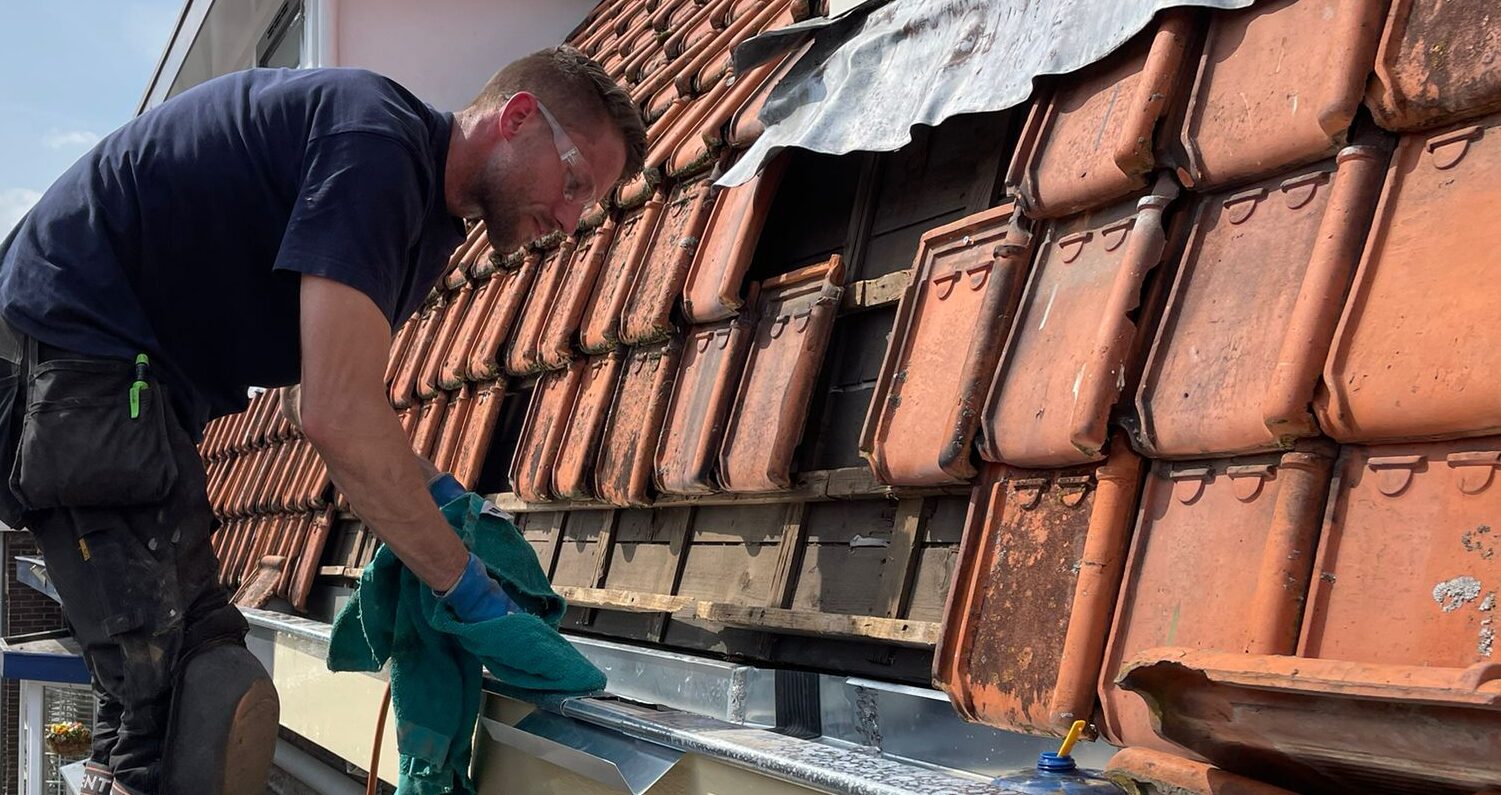 Dakgoot reparatie