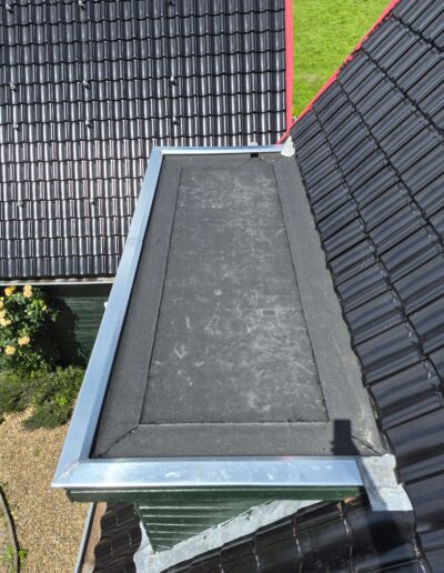 Dakkapel bekleden met dakbedekking